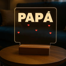 Carregar imagem no visualizador da galeria, Lámpara Papá con Frase - Imagina Y Compra