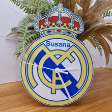 Cargar imagen en el visor de la galería, Reloj Fútbol 3D Personalizado - Imagina Y Compra