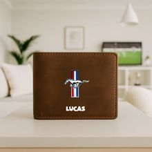 Cargar imagen en el visor de la galería, Cartera Marrón Personalizada de Coches Superdeportivos - Imagina Y Compra