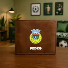 Carregar imagem no visualizador da galeria, Cartera FĂștbol MarrĂłn Personalizada Primeira Liga - Imagina Y Compra
