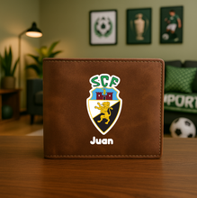 Carregar imagem no visualizador da galeria, Cartera FĂștbol MarrĂłn Personalizada Primeira Liga - Imagina Y Compra