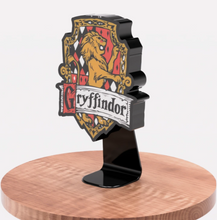 Cargar imagen en el visor de la galería, Lámpara Infantil Gryffindor 3D Personalizada - Imagina Y Compra