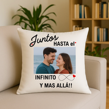 Carregar imagem no visualizador da galeria, Cojín Personalizado Juntos hasta el infinito - Imagina Y Compra