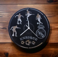 Cargar imagen en el visor de la galería, Reloj de Fútbol Personalizado - Imagina Y Compra
