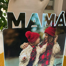 Cargar imagen en el visor de la galería, Lámpara Mamá con Foto Personalizada - Imagina Y Compra
