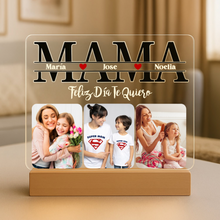 Load image into Gallery viewer, Lámpara Mamá 3 Fotos Personalizadas e Hijos - Imagina Y Compra
