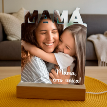 Load image into Gallery viewer, Lámpara Mamá con Foto Personalizada - Imagina Y Compra
