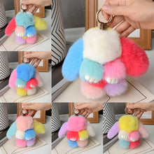 Cargar imagen en el visor de la galería, Llavero Bunny Pom Pom para bolso
