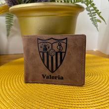 Cargar imagen en el visor de la galería, Cartera Fútbol Personalizada
