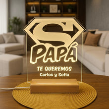 Load image into Gallery viewer, Lámpara Súper Papá Personalizada - Imagina Y Compra
