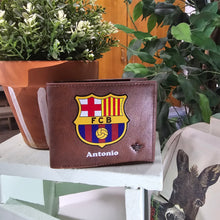 Cargar imagen en el visor de la galería, Cartera Fútbol Personalizada Marrón a Todo Color
