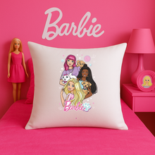 Cargar imagen en el visor de la galería, Cojín Barbie Personalizado
