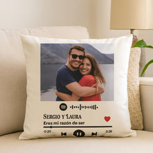 Cargar imagen en el visor de la galería, Cojín Personalizado con Foto Spotify
