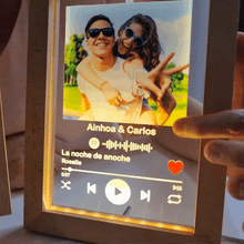 Cargar imagen en el visor de la galería, Lámpara Spotify Personalizada
