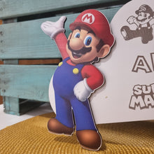 Cargar imagen en el visor de la galería, Letrero Mario Personalizado en madera - Imagina Y Compra
