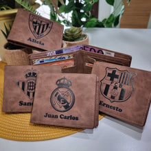 Cargar imagen en el visor de la galería, Cartera Fútbol Personalizada
