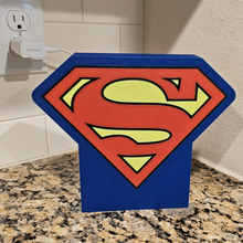 Cargar imagen en el visor de la galería, Lámpara Infantil Superman 3D
